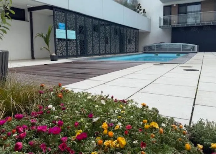 Sunset 409 With Pool - Happy شقة
